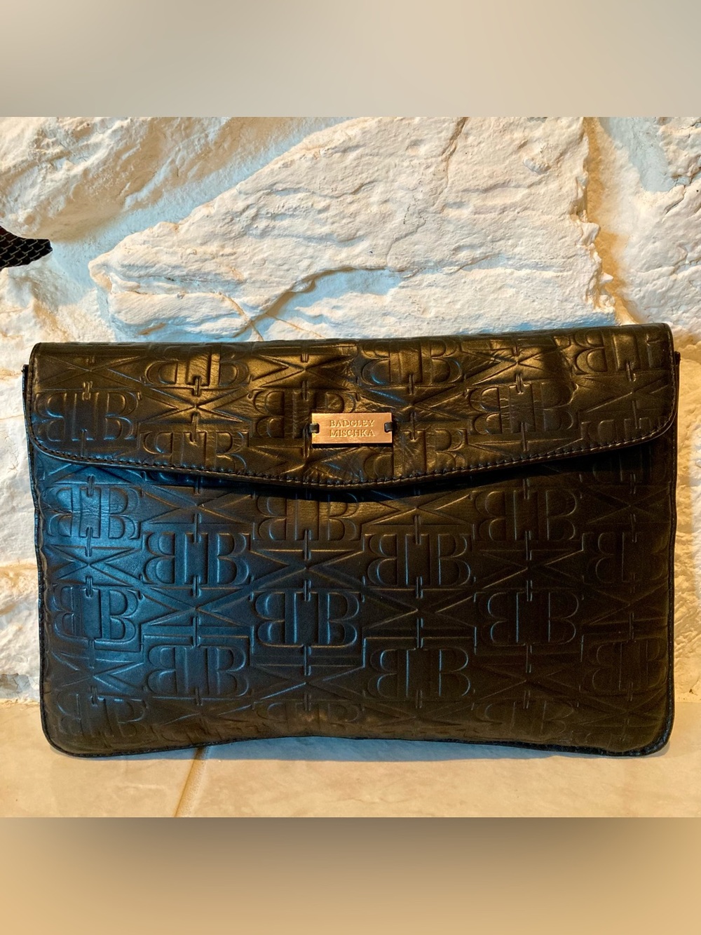 NWOT Badgley Mischka brand vegan leather front flap envelope clutch